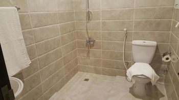 Al Muhanna Plaza Luxury Plus Salmiya Zewnętrze zdjęcie
